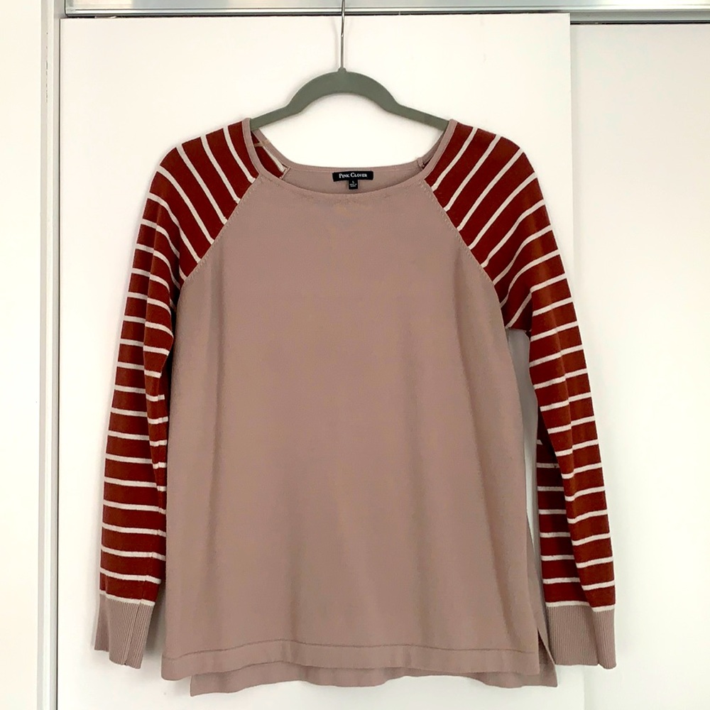 Pink clover women’s L sweater with striped sleeves and elbow pads